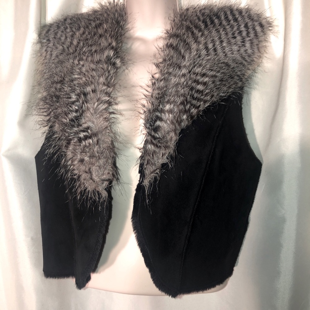 Rachel Zoe suede faux fox collar faux fur lined vest